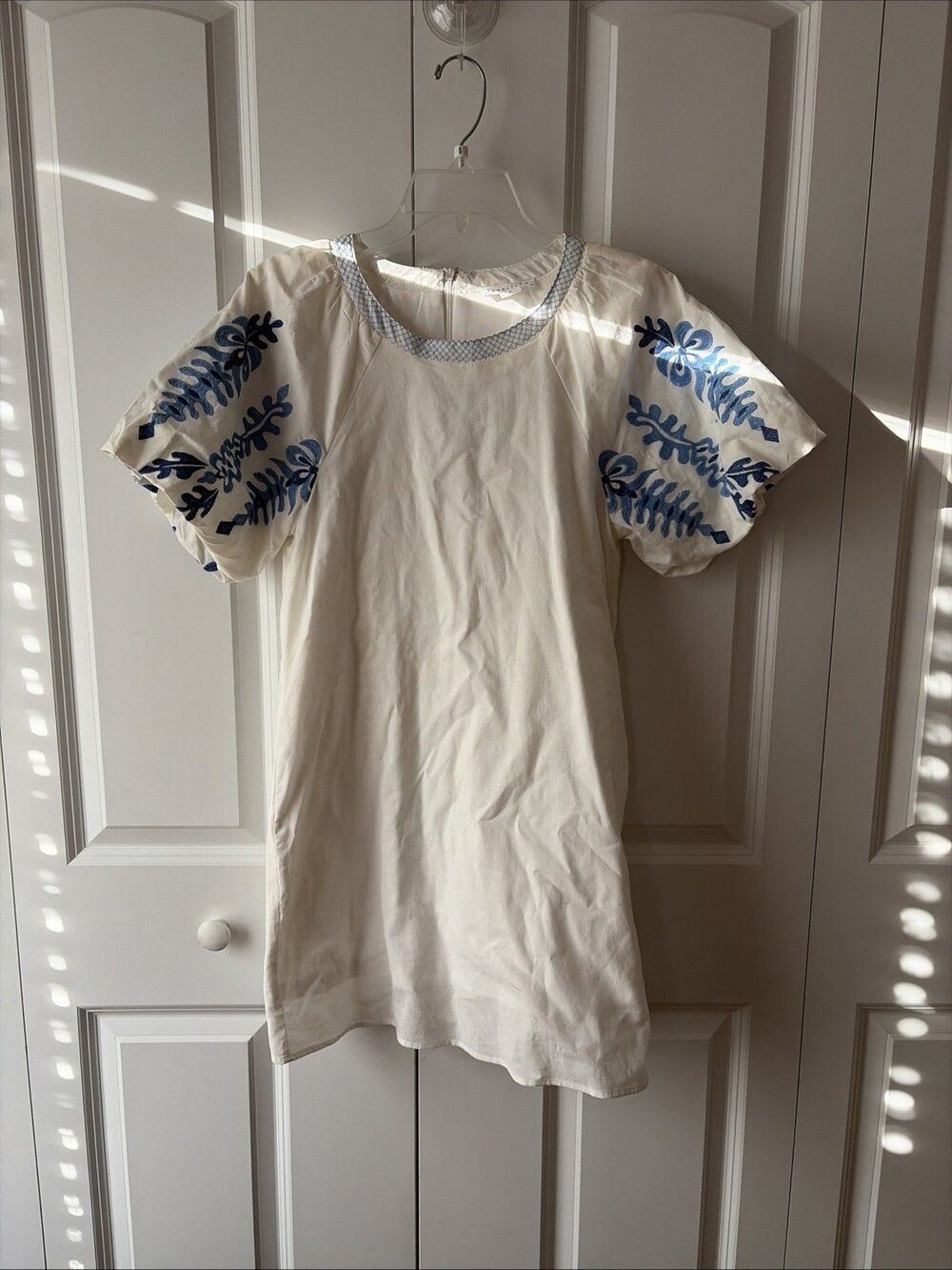 Loveriche Dress Size Small White Embroidered Blue Fiesta Mexican Cotton/Linen